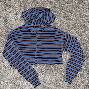 Kendall and Kylie cropped hoodie